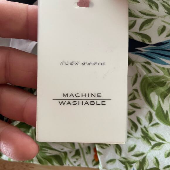 Alex Marie Top Bondi Linen Blend Short Sleeve Crew Neck Sz XL Bird Tropical - Picture 3 of 8